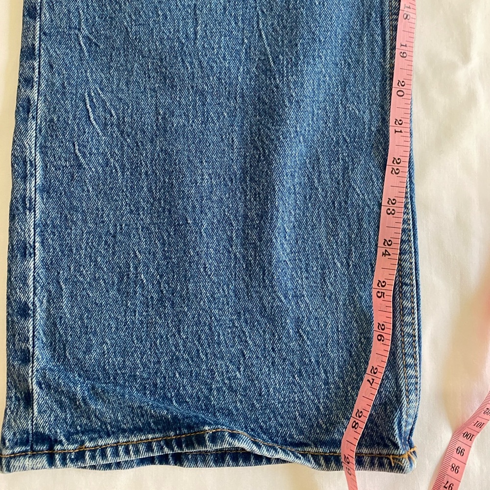 Abercrombie & Fitch Curve Love Medium Wash High Rise 90’s Relaxed Fit Jeans 29S - Picture 9 of 10